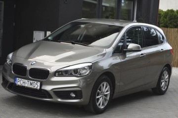 BMW Seria 2 220i Luxury Line